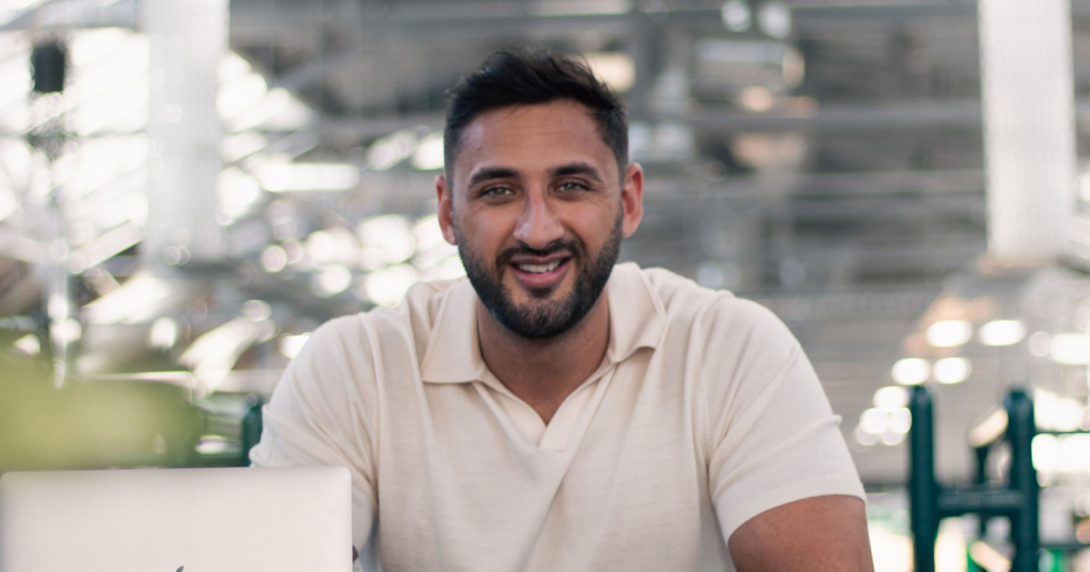 Usman Kayani, Sales Consultant